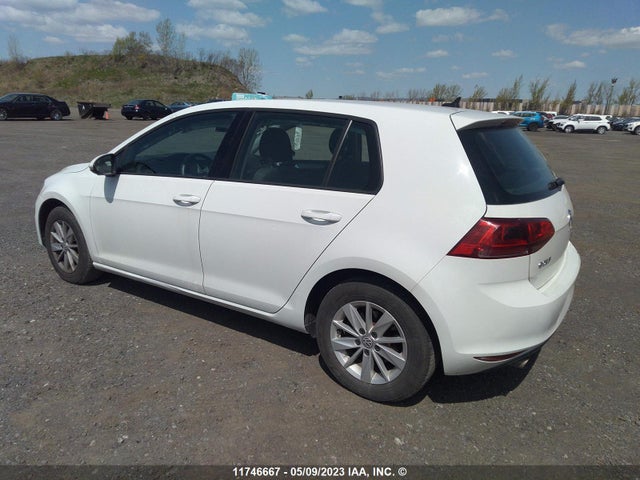 3VW217AU8FM026574 Volkswagen GOLF