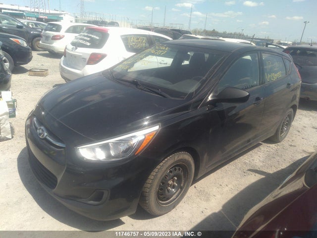 11746757 :رقم المزاد ، KMHCT5AE7FU230935 vin ، 2015 Hyundai Accent Gs مزاد بيع