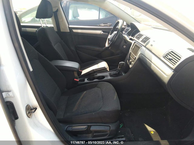 Volkswagen PASSAT S 2017 1VWAT7A39HC055969 Image 5