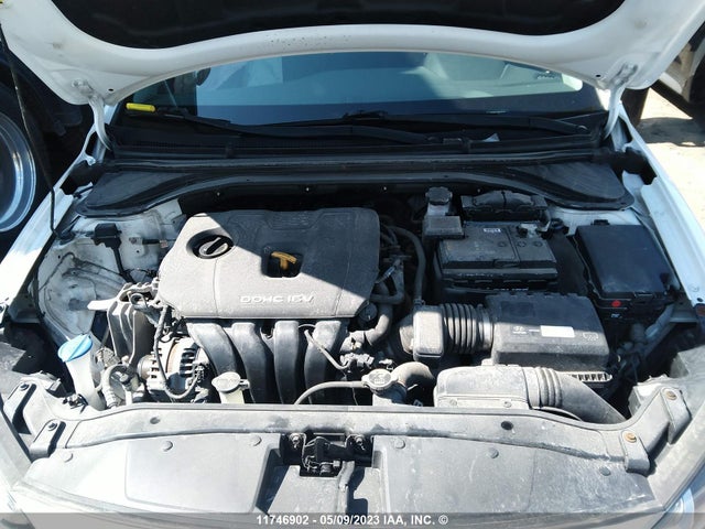 Hyundai ELANTRA GL 2017 KMHD84LF2HU307557 Image 10