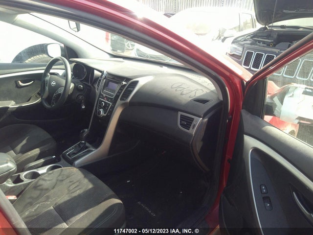 Hyundai Elantra Gt Gl 2015 KMHD25LH3FU247830 Image 5