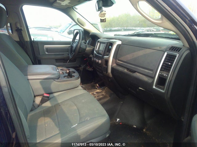 1C6RR7LTXFS680084 RAM 1500 Slt