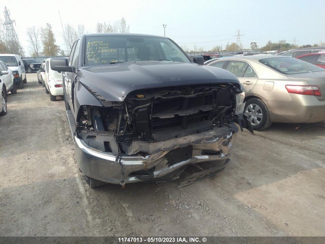 1C6RR7LTXFS680084 RAM 1500 Slt
