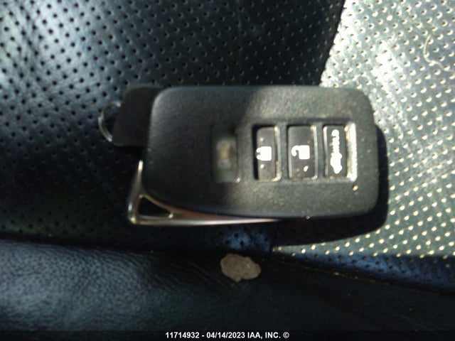 JTHBW1GG5E2042559 Lexus ES 300H