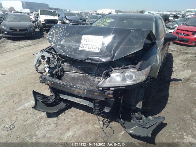 JTHBW1GG5E2042559 Lexus ES 300H