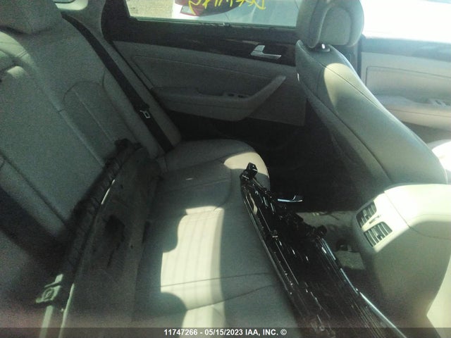 Hyundai Sonata Hybrid Ultimate 2016 KMHE34L18GA011126 Image 10