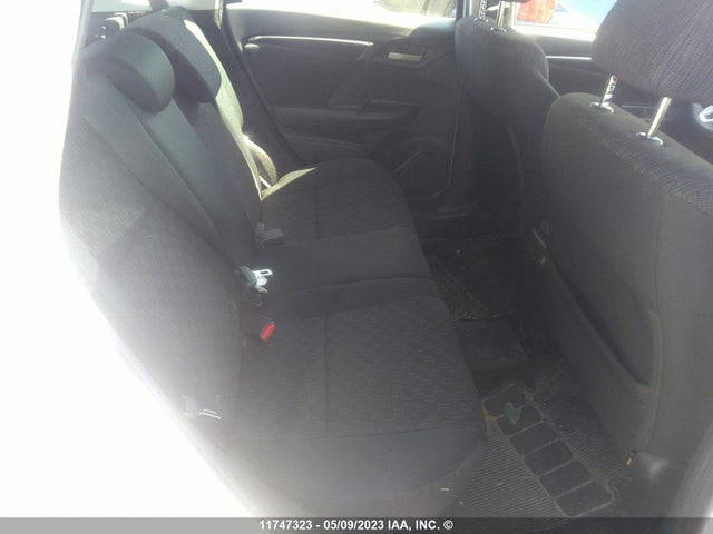 Honda FIT LX 2016 3HGGK5H57GM102507 Image 9