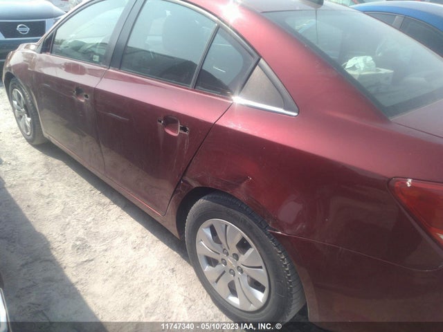 Chevrolet Cruze 1lt 2015 1G1PC5SB3F7258782 Image 8