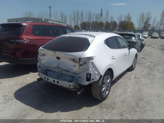 Mazda MAZDA3 2019 JM1BPAK70K1127378 Image 5