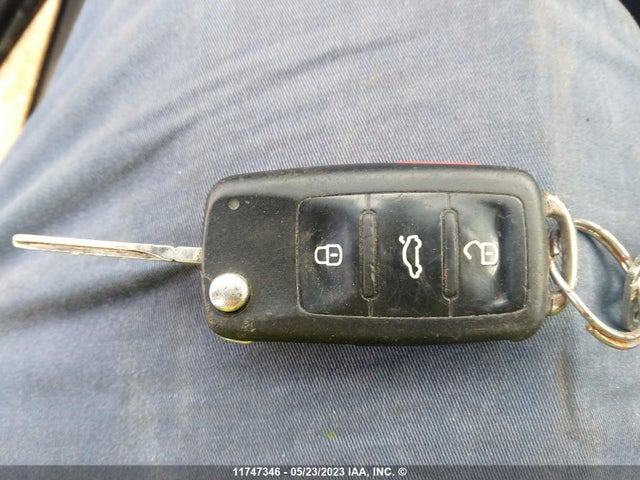 3VW2K7AJ5FM308044 Volkswagen JETTA S