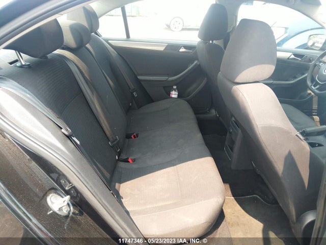 3VW2K7AJ5FM308044 Volkswagen JETTA S