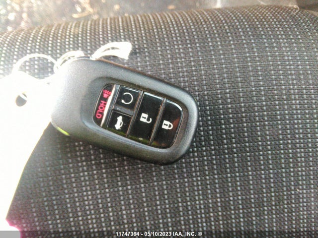 Honda CIVIC 2022 2HGFE2F28NH108385 Image 3