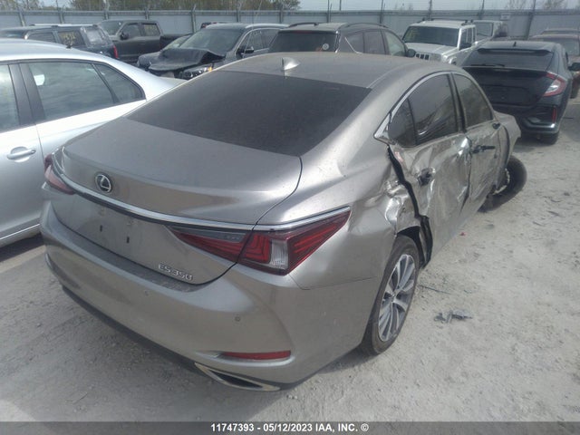 58ABZ1B15MU107607 Lexus ES 350