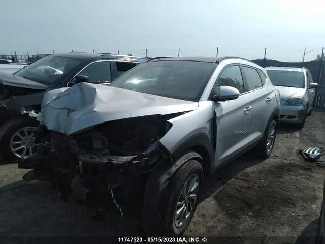 Hyundai Tucson Luxury 2017 KM8J3CA41HU500635 Image 2