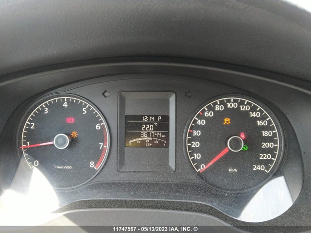 3VW2K7AJ2EM427877 Volkswagen JETTA S