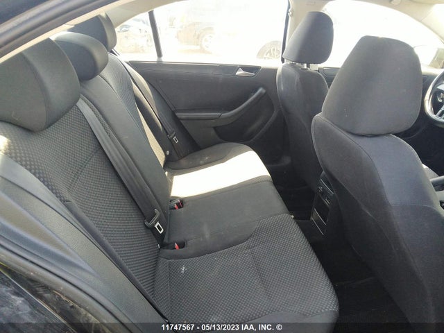 3VW2K7AJ2EM427877 Volkswagen JETTA S