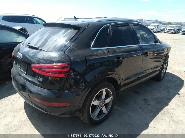 WA1EFEFSXFR001598 Audi Q3 Progressiv