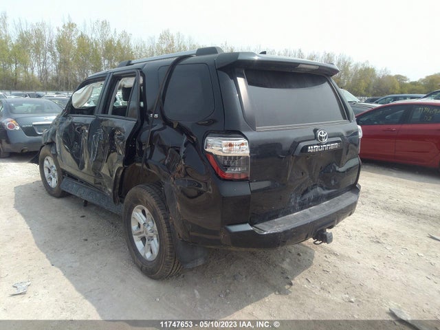 Toyota 4RUNNER 2021 JTENU5JR0M5898947 Image 4