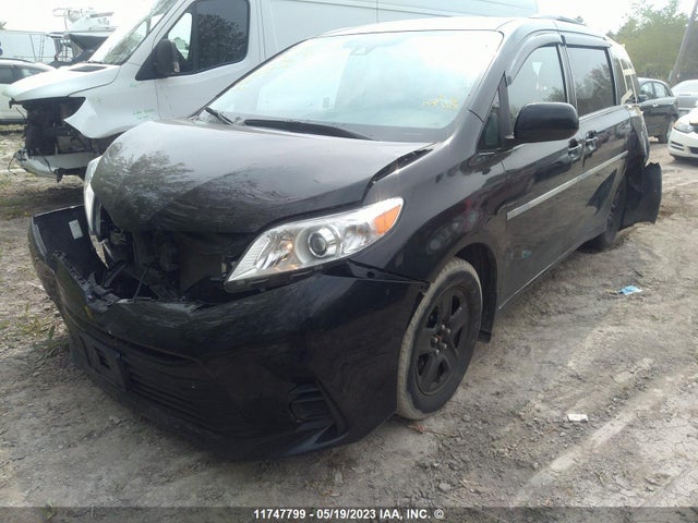 Toyota SIENNA LE 2020 5TDKZ3DC3LS048744 Image 2