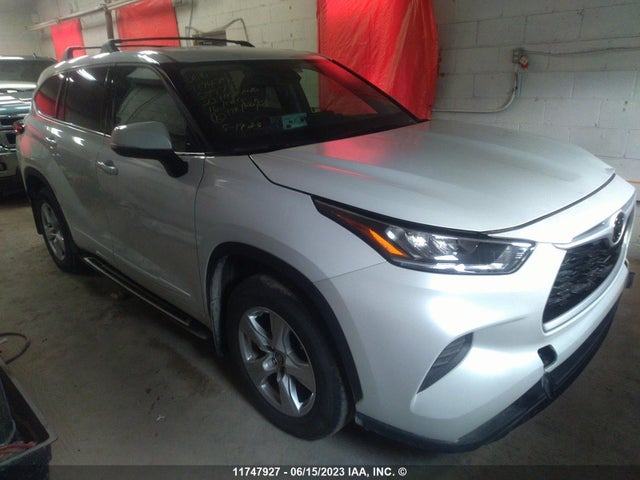 Toyota Highlander Le 2022 5TDBZRBH7NS589798 головне зображення