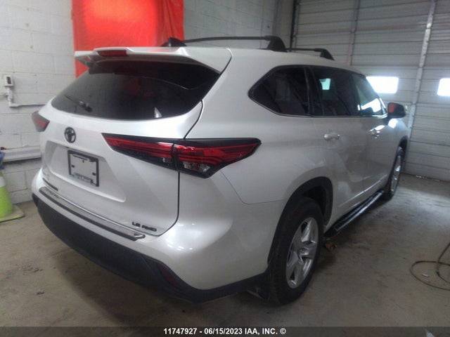 Toyota Highlander Le 2022 5TDBZRBH7NS589798 Image 4