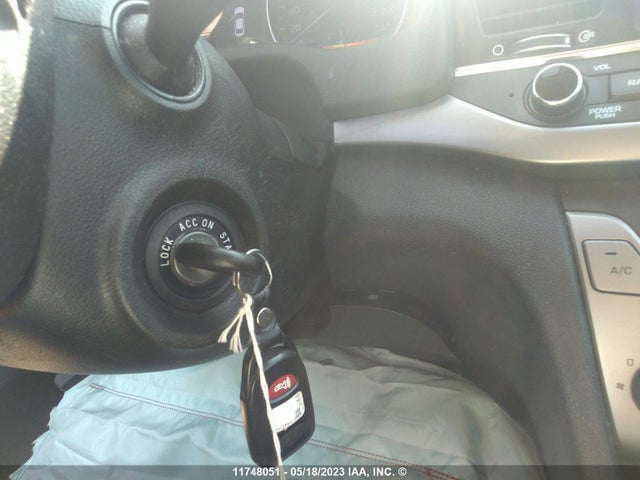 Hyundai ELANTRA GL 2017 KMHD84LFXHU380160 Image 3