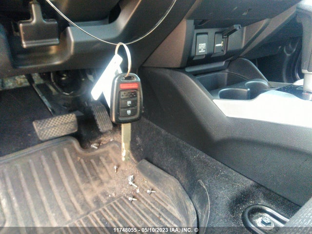 Honda FIT LX 2017 3HGGK5H56HM101236 Image 11