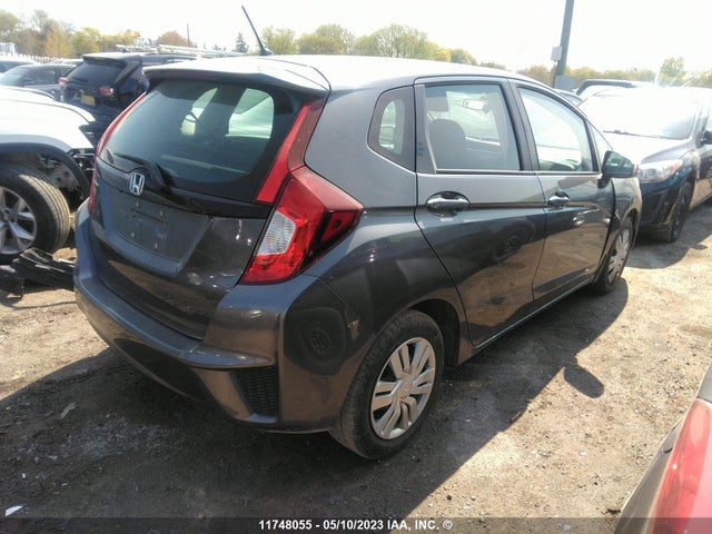 Honda FIT LX 2017 3HGGK5H56HM101236 Image 4