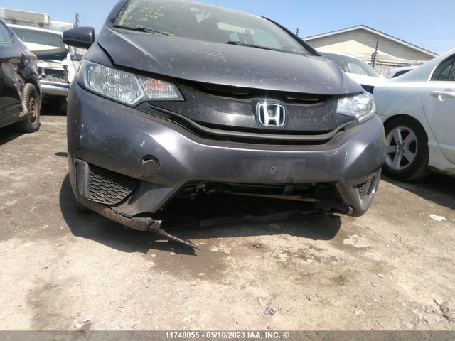 Honda FIT LX 2017 3HGGK5H56HM101236 Image 6
