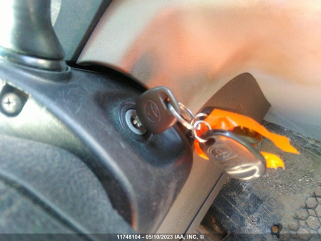 Toyota SIENNA LE 2015 5TDKK3DC0FS583524 Image 3