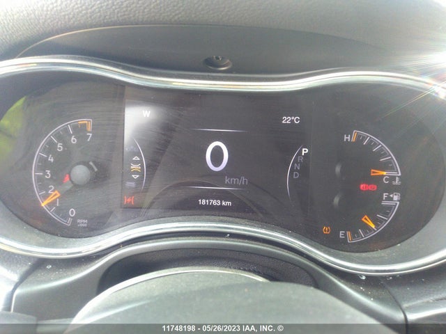 1C4RJFAG5KC649006 Jeep Grand Cherokee Laredo
