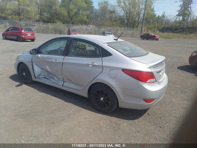 Hyundai ACCENT SE 2017 KMHCT4AE1HU329036 Image 4
