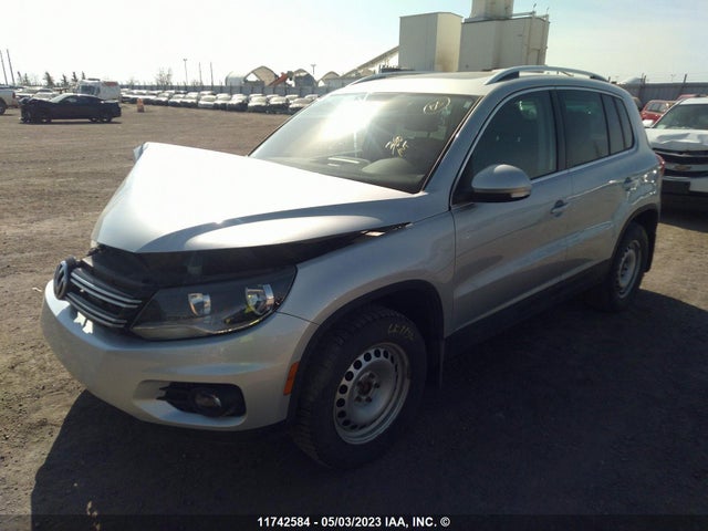WVGMV7AX4HK017256 Volkswagen Tiguan Comfortline
