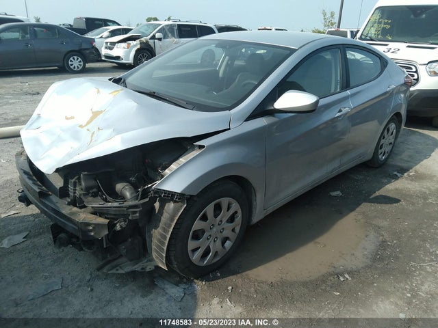 Hyundai ELANTRA GL 2014 5NPDH4AEXEH516291 Image 2