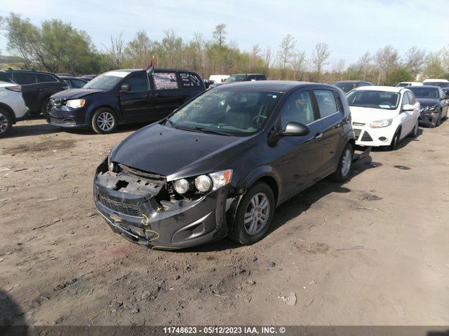 Chevrolet SONIC LT 2014 1G1JC6EH3E4127024 Image 2
