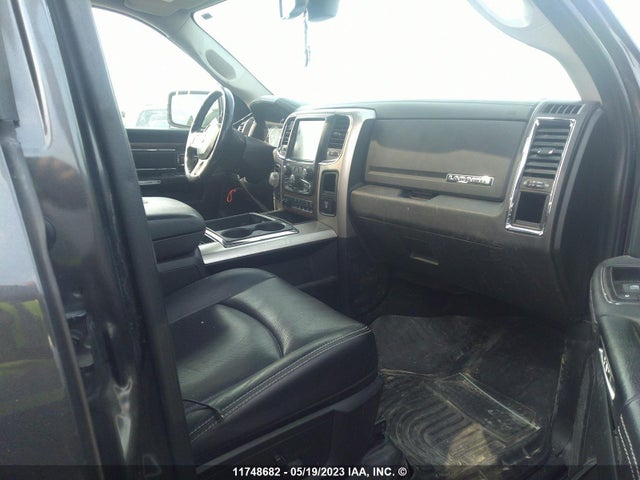 1C6RR7NM2FS644654 RAM 1500 Laramie