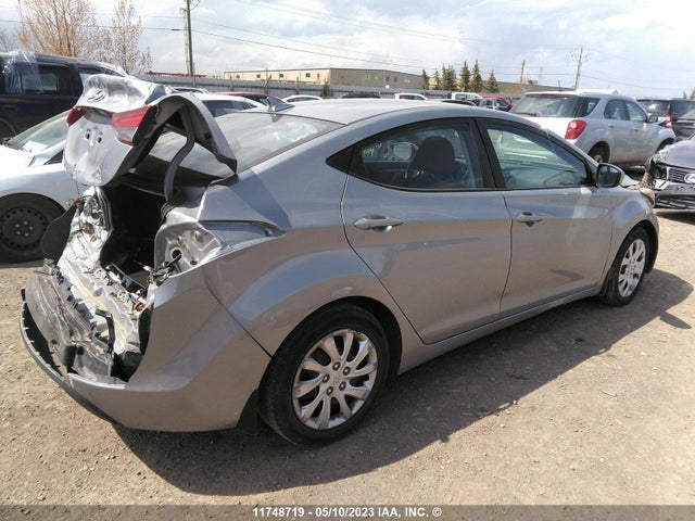 Hyundai ELANTRA GL 2015 5NPDH4AE1FH593696 Image 4