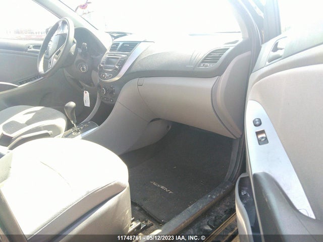 Hyundai ACCENT SE 2017 KMHCT4AE3HU332844 Image 6