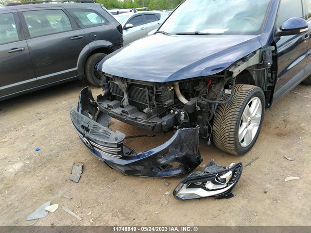 WVGJV7AX0FW526432 Volkswagen Tiguan Comfortline/trendline