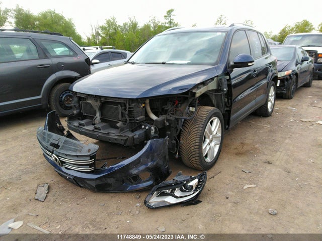 WVGJV7AX0FW526432 Volkswagen Tiguan Comfortline/trendline