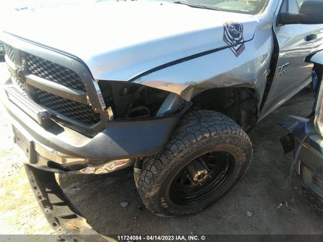 3C6RR7KT5EG281025 RAM 1500 St