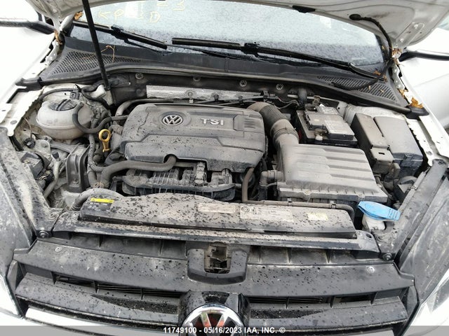 3VW817AU1FM027494 Volkswagen GOLF