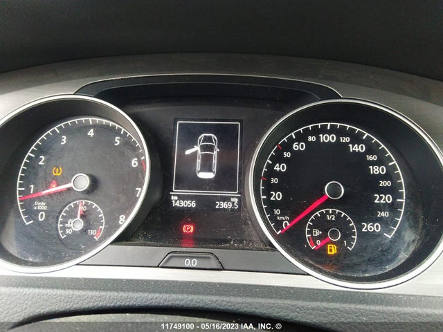 3VW817AU1FM027494 Volkswagen GOLF