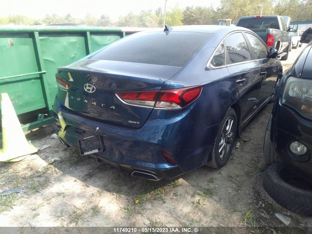 11749210 :رقم المزاد ، 5NPE34AFXJH640017 vin ، 2018 Hyundai Sonata Sport مزاد بيع