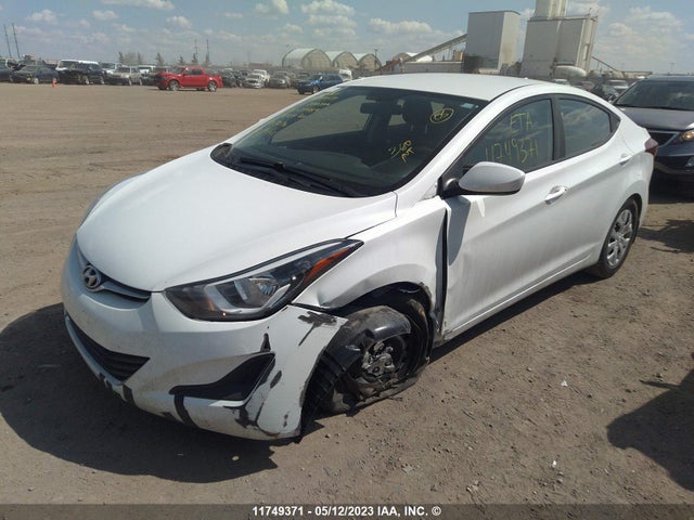 Hyundai ELANTRA GL 2015 5NPDH4AE6FH639989 Image 2