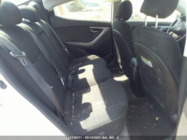 Hyundai ELANTRA GL 2015 5NPDH4AE6FH639989 Image 9