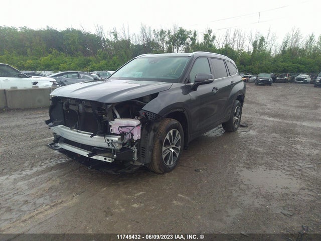 Toyota Highlander Xle 2020 5TDGZRBHXLS521384 Image 2