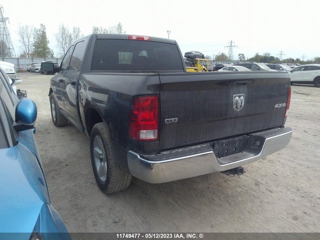 3C6RR7LG7NG242034 RAM 1500 Classic Slt