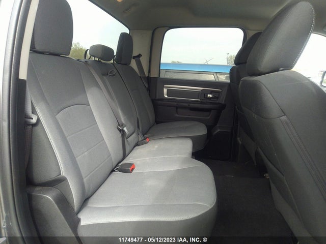 3C6RR7LG7NG242034 RAM 1500 Classic Slt