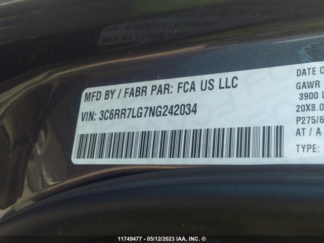 3C6RR7LG7NG242034 RAM 1500 Classic Slt